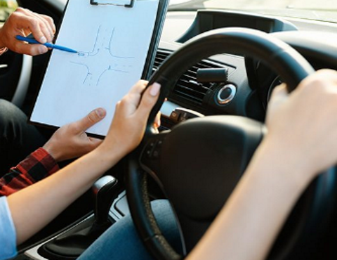 Mejor Autoescuela en Uppsala: Formación Experta y Conducción Segura