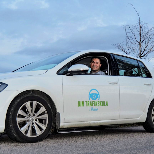 Din trafikskola i Malmö - gratis upphämtning