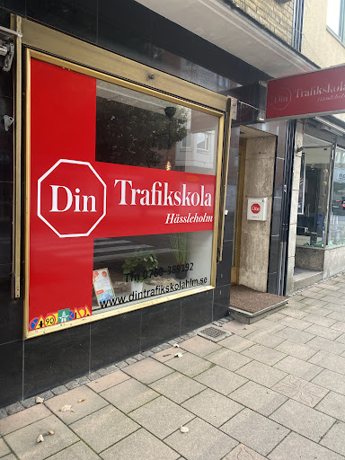 Din Trafikskola Hässleholm