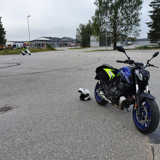 Dans Trafikskola