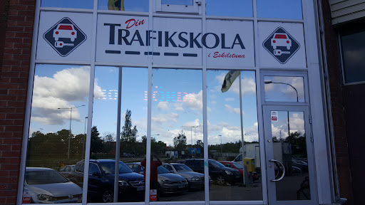 Din Trafikskola i Eskilstuna
